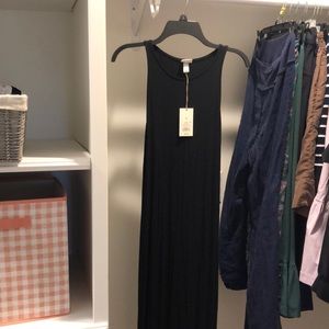 Black maxi dress never worn